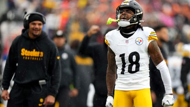 Pittsburgh Steelers wide receiver Diontae Johnson (18) reacts after a deep catch in the second quarter of a Week 12 NFL football game between the Pittsburgh Steelers and the Cincinnati Bengals, Sunday, Nov. 26, 2023, at Paycor Stadium.  
